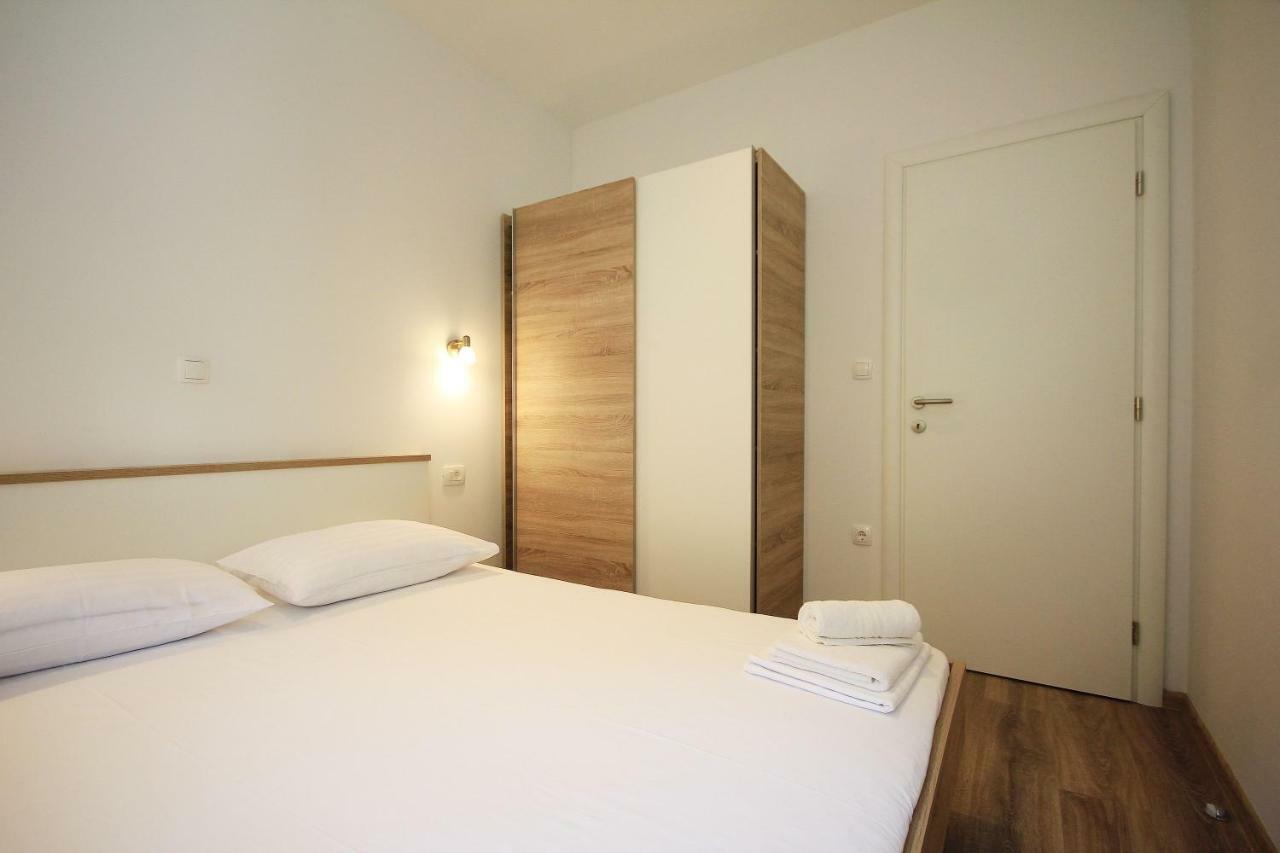 Apartmani Sulenta Tučepi Eksteriør bilde